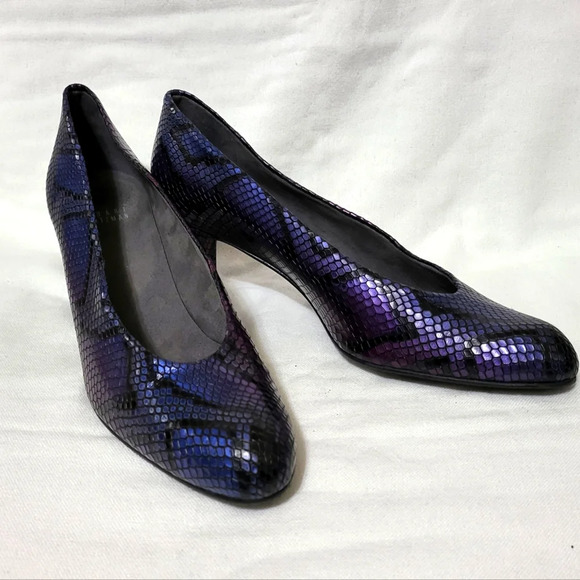 Stuart Weitzman Womens‎ Iridescent Purple Snake Print Leather Heels 9.5N NWOB - Picture 1 of 15